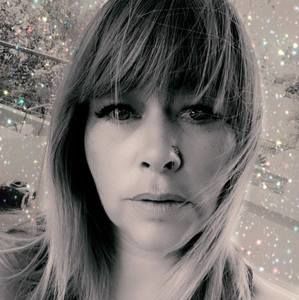 Meet your Posher, Lorraine